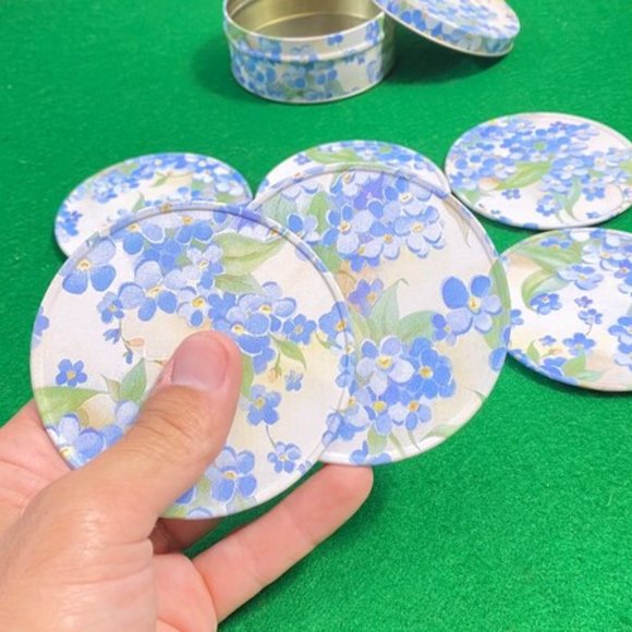 Vintage Set of 6 Drink Coasters, in addition to the box that contains them, a fl - Picture 4 of 6